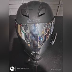 ICON Air flight Blck Helmet XL